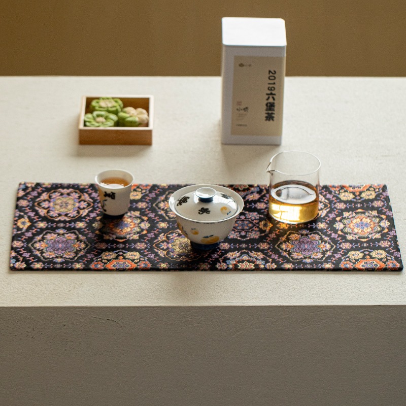 Chemin de table de style chino - Table Runner avis et prix