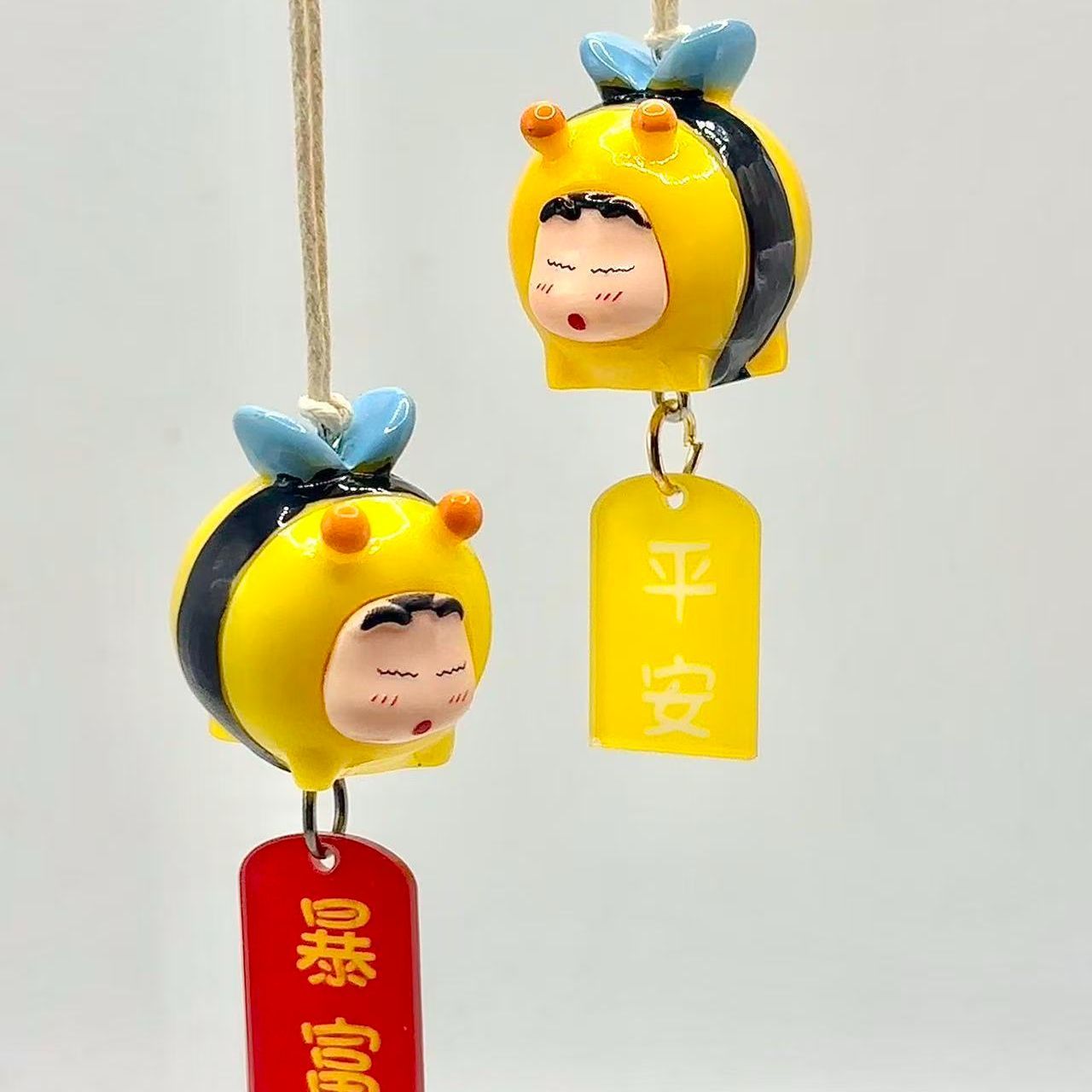 Figurine de cosplay d'abeille  - Decorative Mirror avis et prix